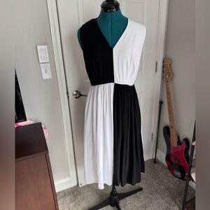 Collectif Black and White Asymmetrical Dress